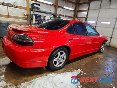 Trzecie zdjęcie samochodu z tyłu: 1998 PONTIAC GRAND PRIX GT VIN:1G2WP52K5WF218589 - miniatura