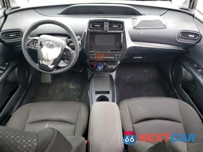 Zdjęcie 8 z 11 samochodu: 2019 TOYOTA PRIUS LE VIN:JTDKARFU3K3085860 - miniatura