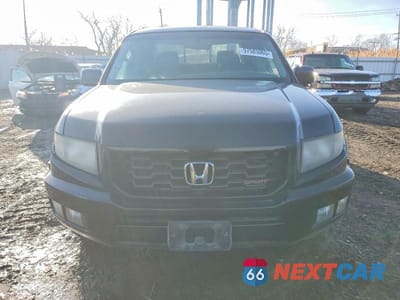 Piąte zdjęcie samochodu w środku: 2012 HONDA RIDGELINE SPORT VIN:5FPYK1F72CB455579 - miniatura