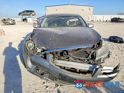 Piąte zdjęcie samochodu w środku: 2006 INFINITI M35 VIN:JNKAY01F66M254649 - miniatura