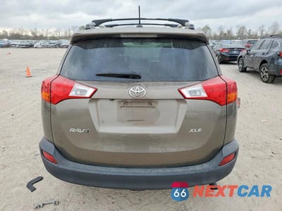 Zdjęcie 6 z 13 samochodu: 2014 TOYOTA RAV4 XLE VIN:2T3WFREV5EW089424 - miniatura