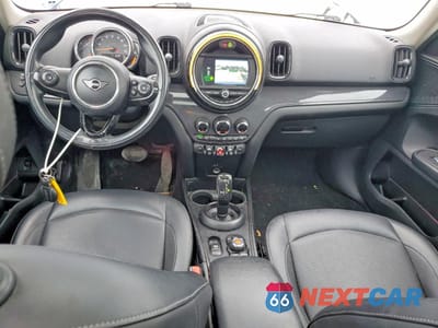 Zdjęcie 8 z 13 samochodu: 2020 MINI COOPER COUNTRYMAN ALL4 VIN:WMZYW5C04L3L05031 - miniatura