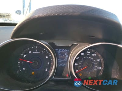 Zdjęcie 9 z 12 samochodu: 2016 HYUNDAI VELOSTER VIN:KMHTC6AD8GU268673 - miniatura