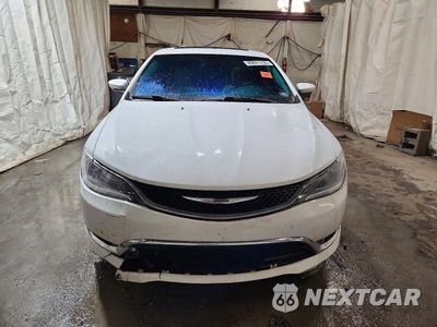 Piąte zdjęcie samochodu w środku: 2015 CHRYSLER 200 C VIN:1C3CCCEG2FN648743 - miniatura