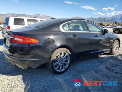 Trzecie zdjęcie samochodu z tyłu: 2012 JAGUAR XF VIN:SAJWA0FB0CLS55347 - miniatura