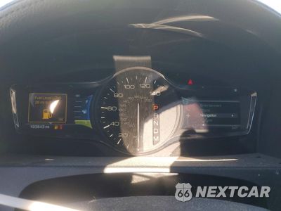 Zdjęcie 9 z 14 samochodu: 2011 LINCOLN MKX VIN:2LMDJ6JK1BBJ11871 - miniatura