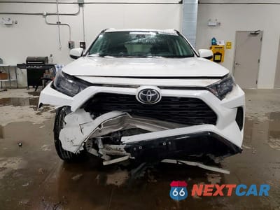 Piąte zdjęcie samochodu w środku: 2025 TOYOTA RAV4 LE VIN:2T3BWRFV2SW269422 - miniatura