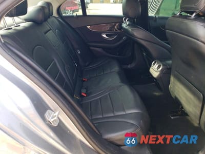 Zdjęcie 10 z 11 samochodu: 2015 MERCEDES-BENZ C 300 VIN:55SWF4JB9FU079211 - miniatura