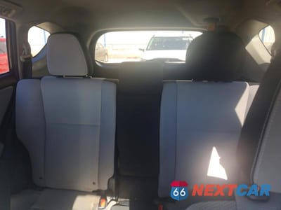 Zdjęcie 10 z 13 samochodu: 2016 TOYOTA RAV4 XLE VIN:JTMRFREV0GJ058807 - miniatura
