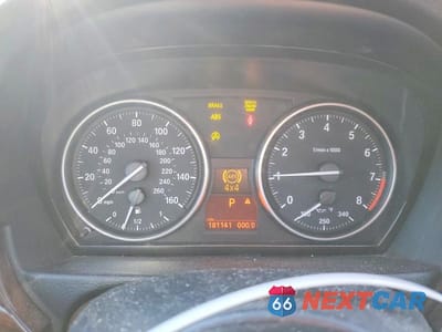 Zdjęcie 9 z 12 samochodu: 2010 BMW 335 XI VIN:WBAWC7C55AE270831 - miniatura