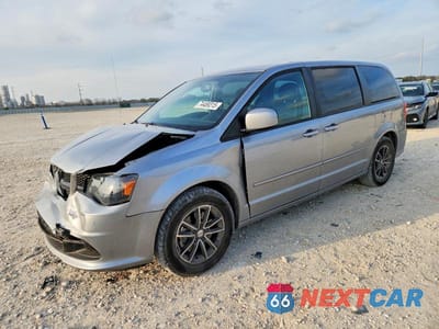 2016 DODGE GRAND CARAVAN SE 2C4RDGBG5GR348133 - główne zdjęcie licytacji z USA - miniatura