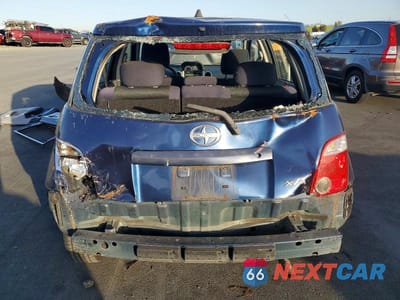 Zdjęcie 6 z 12 samochodu: 2006 TOYOTA SCION XA VIN:JTKKT624X65011871 - miniatura