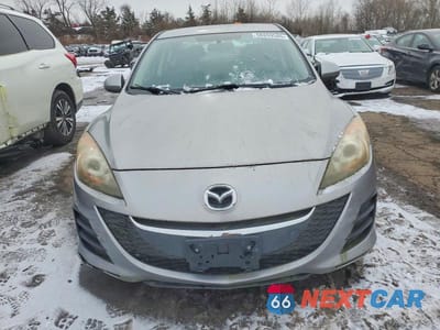 Piąte zdjęcie samochodu w środku: 2010 MAZDA 3 I VIN:JM1BL1SG3A1140541 - miniatura