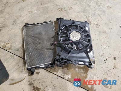 Zdjęcie 13 z 14 samochodu: 2024 JEEP COMPASS LATITUDE VIN:3C4NJDBN3RT598863 - miniatura