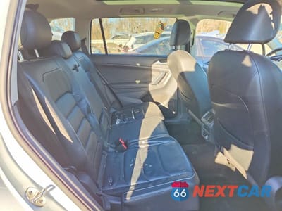 Zdjęcie 11 z 13 samochodu: 2019 VOLKSWAGEN TIGUAN SEL PREMIUM VIN:3VV4B7AX3KM045497 - miniatura
