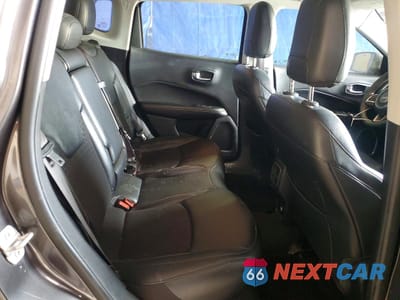 Zdjęcie 11 z 13 samochodu: 2021 JEEP COMPASS LATITUDE VIN:3C4NJCBB0MT581026 - miniatura