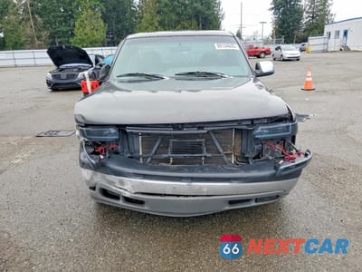 Piąte zdjęcie samochodu w środku: 1999 CHEVROLET SILVERADO C1500 VIN:1GCEC14T5XZ131597 - miniatura