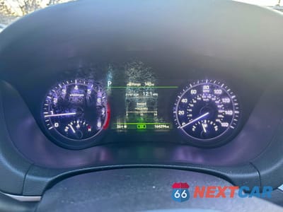 Zdjęcie 8 z 10 samochodu: 2018 GENESIS G80 SPORT VIN:KMHGN4JB9JU274939 - miniatura