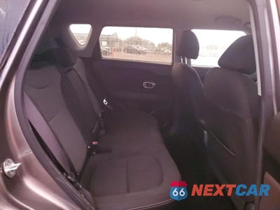 Zdjęcie 11 z 13 samochodu: 2019 KIA SOUL + VIN:KNDJP3A50K7655491 - miniatura