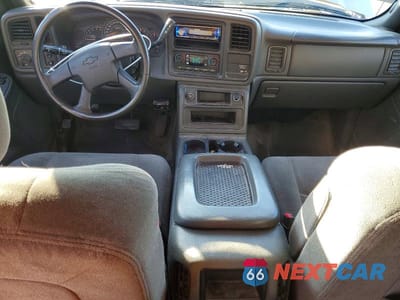 Zdjęcie 8 z 12 samochodu: 2004 CHEVROLET SILVERADO C2500 HEAVY DUTY VIN:1GCHC29G94E131734 - miniatura