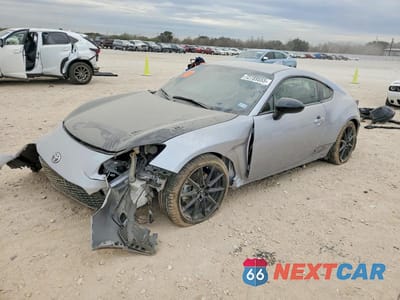 2025 TOYOTA GR86 PREMIUM JF1ZNBE12S8752590 - główne zdjęcie licytacji z USA - miniatura