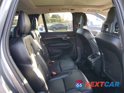Zdjęcie 11 z 12 samochodu: 2018 VOLVO XC90 T6 VIN:YV4A22PK8J1391165 - miniatura