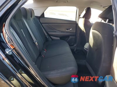 Zdjęcie 10 z 12 samochodu: 2022 HYUNDAI ELANTRA SEL VIN:5NPLM4AG6NH083321 - miniatura