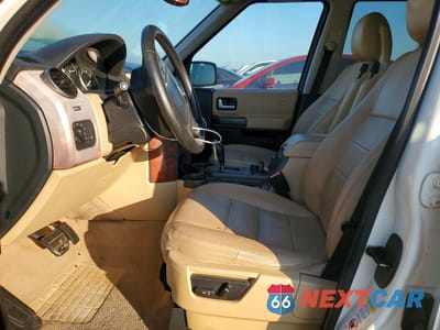 Zdjęcie 7 z 13 samochodu: 2005 LAND ROVER LR3 SE VIN:SALAE25445A321272 - miniatura