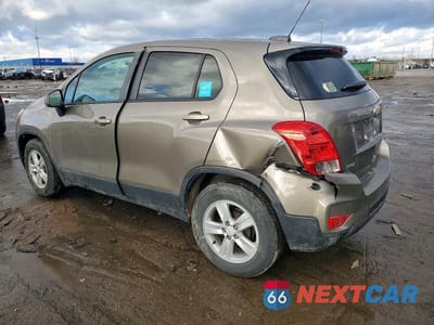 Drugie zdjęcie samochodu z przodu: 2020 CHEVROLET TRAX LS VIN:KL7CJKSB3LB336879 - miniatura