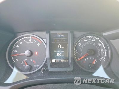 Zdjęcie 9 z 13 samochodu: 2023 TOYOTA TACOMA DOUBLE CAB VIN:3TMCZ5AN6PM548943 - miniatura
