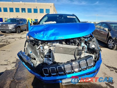 Piąte zdjęcie samochodu w środku: 2022 JEEP COMPASS LIMITED VIN:3C4NJDCB2NT209905 - miniatura