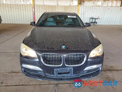 Piąte zdjęcie samochodu w środku: 2010 BMW 750 I VIN:WBAKA8C54ACY36077 - miniatura