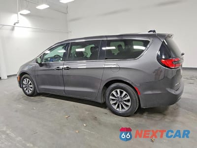 Drugie zdjęcie samochodu z przodu: 2023 CHRYSLER PACIFICA HYBRID TOURING L VIN:2C4RC1L72PR523033 - miniatura