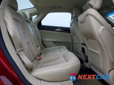 Zdjęcie 10 z 12 samochodu: 2013 LINCOLN MKZ VIN:3LN6L2J99DR819620 - miniatura