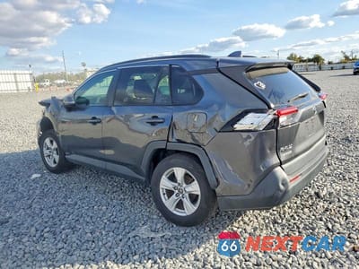 Drugie zdjęcie samochodu z przodu: 2021 TOYOTA RAV4 XLE VIN:2T3W1RFV9MC098737 - miniatura