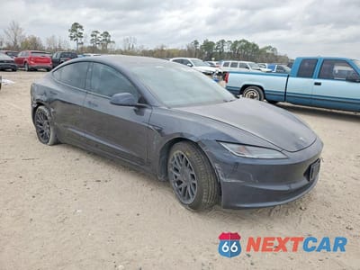 Czwarte zdjęcie samochodu z boku: 2024 TESLA MODEL 3 AWD W/LONG R VIN:5YJ3E1EA3RF739450 - miniatura