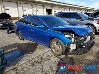 Czwarte zdjęcie samochodu z boku: 2018 HYUNDAI SONATA SPORT VIN:5NPE34AF6JH640516 - miniatura