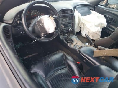 Zdjęcie 8 z 11 samochodu: 2004 CHEVROLET CORVETTE Z06 VIN:1G1YY12SX45114590 - miniatura