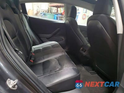 Zdjęcie 10 z 11 samochodu: 2018 TESLA MODEL 3 VIN:5YJ3E1EB4JF110261 - miniatura