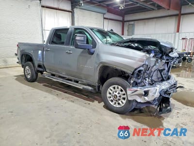 Czwarte zdjęcie samochodu z boku: 2025 CHEVROLET SILVERADO K2500 HEAVY DUTY LT VIN:2GC1KNE77S1230952 - miniatura