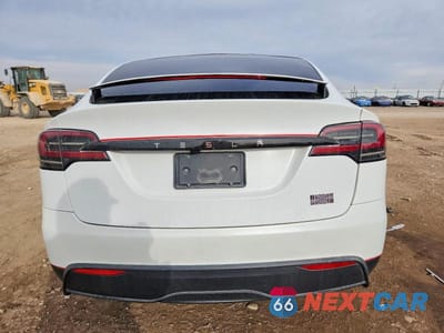 Zdjęcie 6 z 14 samochodu: 2023 TESLA MODEL X VIN:7SAXCBE68PF410297 - miniatura