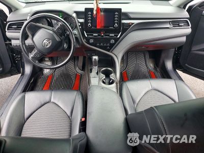 Zdjęcie 8 z 12 samochodu: 2021 TOYOTA CAMRY SE VIN:4T1G11AK0MU523028 - miniatura