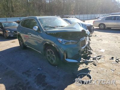 Czwarte zdjęcie samochodu z boku: 2024 BMW X1 XDRIVE28I VIN:WBX73EF08R5Y56384 - miniatura
