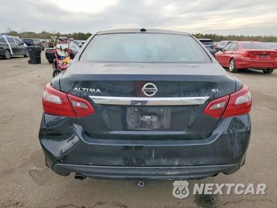 Zdjęcie 6 z 12 samochodu: 2018 NISSAN ALTIMA VIN:1N4AL3AP0JC198836 - miniatura