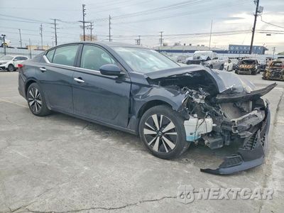 Czwarte zdjęcie samochodu z boku: 2021 NISSAN ALTIMA SV VIN:1N4BL4DV6MN357937 - miniatura
