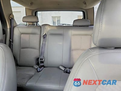 Zdjęcie 10 z 14 samochodu: 2006 SATURN VUE VIN:5GZCZ63436S811470 - miniatura