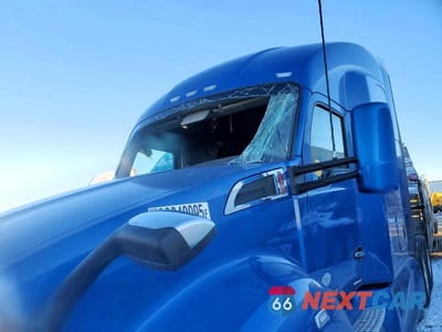 Zdjęcie 9 z 10 samochodu: 2020 KENWORTH CONSTRUCTION T680 VIN:1XKYD49X7LJ392427 - miniatura