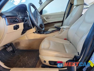 Zdjęcie 7 z 11 samochodu: 2008 BMW 328 I VIN:WBAVA37518NL44177 - miniatura