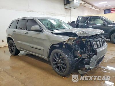 Czwarte zdjęcie samochodu z boku: 2019 JEEP GRAND CHEROKEE LAREDO VIN:1C4RJFAG3KC678567 - miniatura