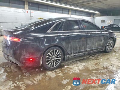 Trzecie zdjęcie samochodu z tyłu: 2019 LINCOLN TOWNHOUSE MKZ VIN:3LN6L5A94KR617640 - miniatura